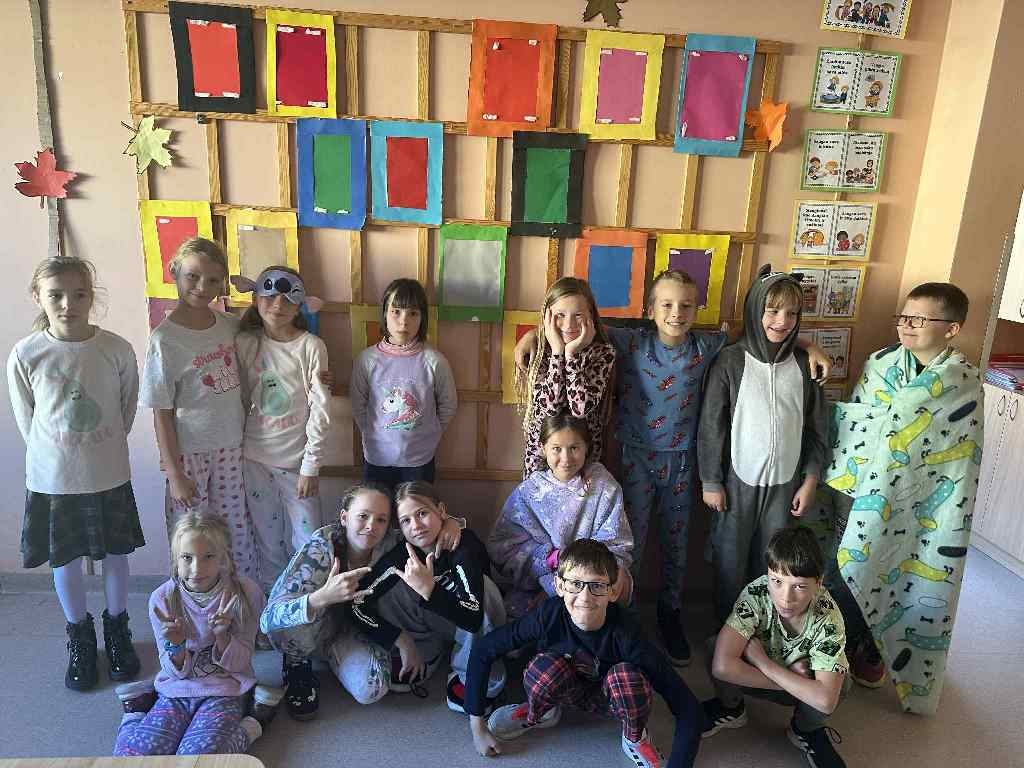 Be_uniformos_2025_09_3