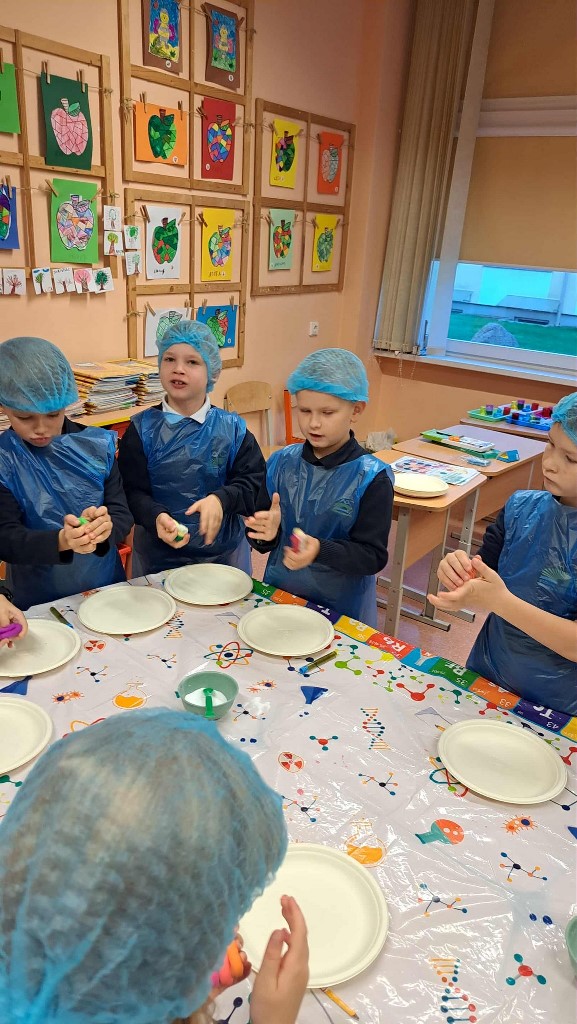 Jaunuju_mokslininku_edukacijose_2025_10_10