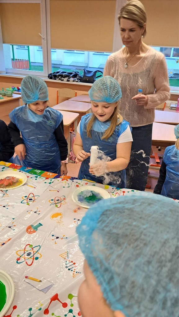 Jaunuju_mokslininku_edukacijose_2025_10_6