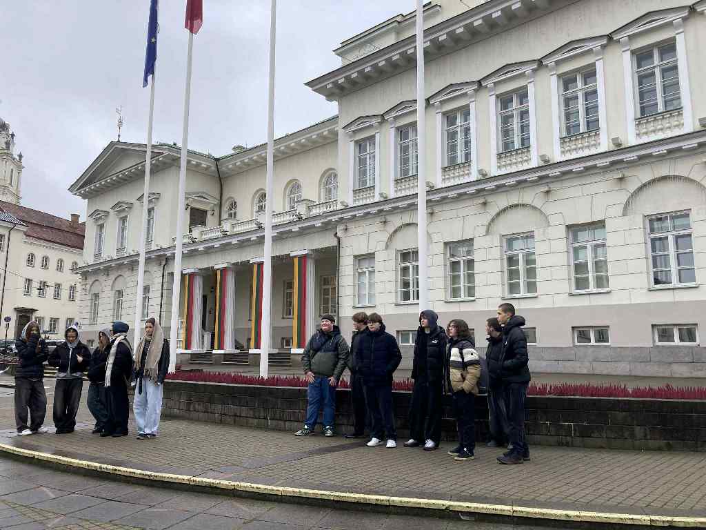 Dievas_Garbe_Tevyne_2025_11_3