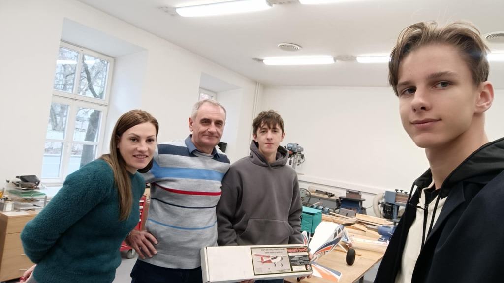 STEAM_kompetencijas_aviamodeliavime_2025_11_4